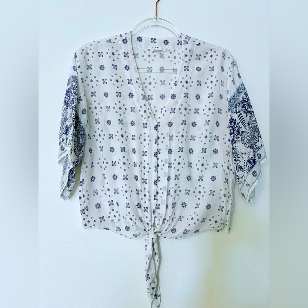 Gap tie front blouse